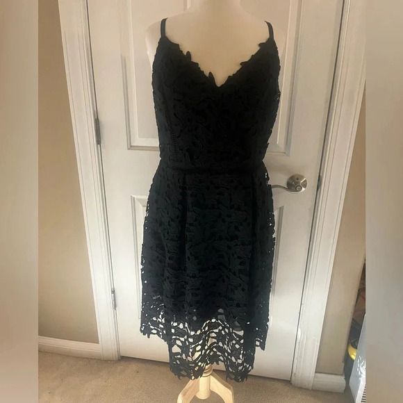 City Chic So Fancy Black Lace Dress- NWT Size 16 - Picture 1 of 13